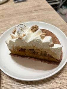 パティスリー オムヴェリテ