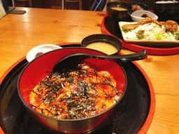 炭火焼き ひよこ屋