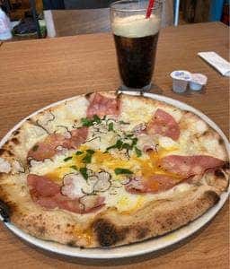 イタリアーナ ターヴォラ ドォーロ