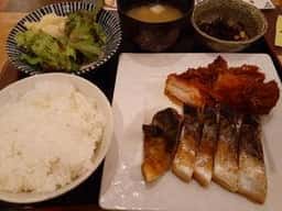 やりや一石