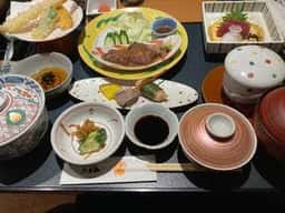 しゃぶしゃぶ 日本料理 木曽路 宝塚店