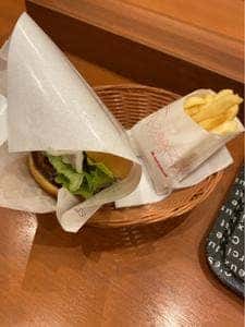 モスバーガー 八王子北口店