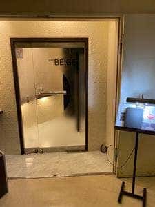 BAR BEIGE