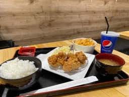 がブリチキン。