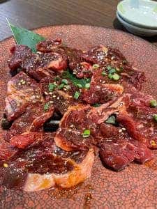 牛炎