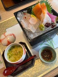 海鮮茶屋 せんざん本店 金沢文庫店
