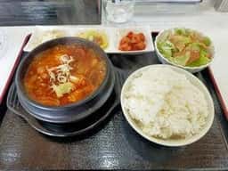 レインボー食堂