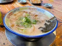 久留米 大砲ラーメン 長門石店