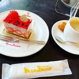 ケーキ・カフェ モナムール清風堂本店