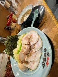 横浜家系ラーメン 町田商店 京都東インター店
