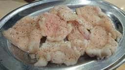 ホルモン青木 上野支店