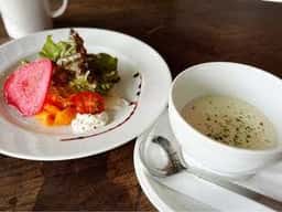 CAfe ayim