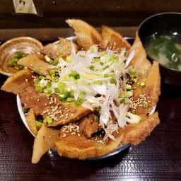紅とん 田町店