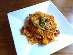 ワイン食堂 albero