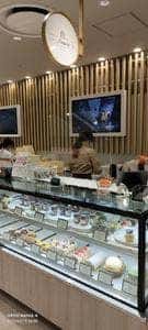 pâtisserie J’ouvre EXIT MELSA店
