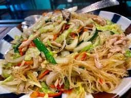 彩 TAIWAN BISTRO