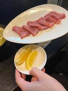 ホルモン焼肉 七福 難波店