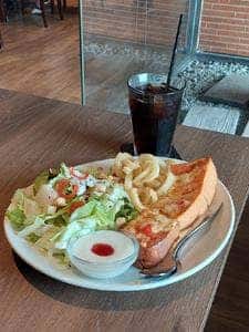 港屋珈琲 四日市インター店