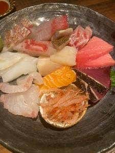 日本酒とワイン ヒカリ