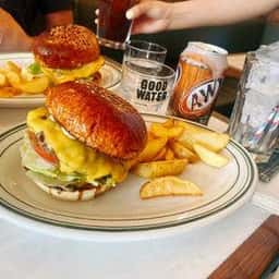 レイズリトルダイナー