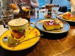 cafe la BASTILLE