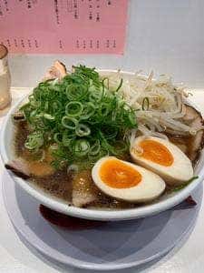 ラーメンながた