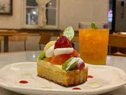 La Maison ensoleille table 横浜ランドマーク店