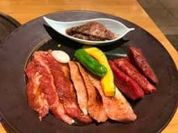 焼肉トラジ 京橋店
