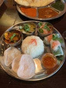 アジアンダイニング ルンビニ 柏店