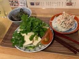 めしと酒 あおい食堂