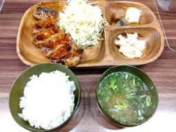 CAFE & BAR Chiroru