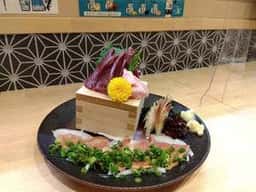 まぐろじん