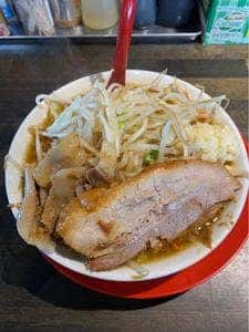 麺と飯 トンじろ
