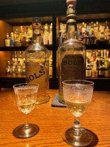 Bar Cherokee