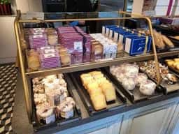 マモン・エ・フィーユ