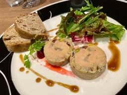 World Wine Bar by Pieroth 横浜元町店