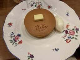 The tee TOKYO supported by MLESNA TEA