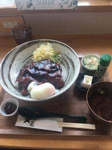 ごはん食べるところ大倉