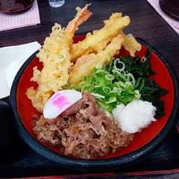 資さんうどん 本城店