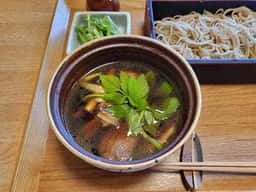 亀屋 石臼自家挽き蕎麦