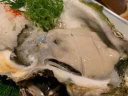 月をみ