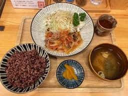 肉屋食堂 太助