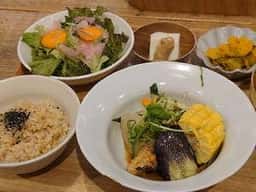 実身美 大手町店