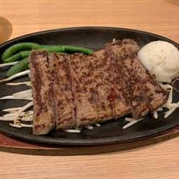 ステーキファイブと寿司六 大阪駅前第3ビル店