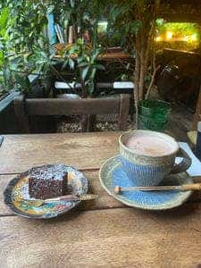 アール座読書館