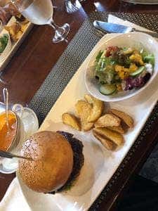 欧風レストラン バーデンバーデン