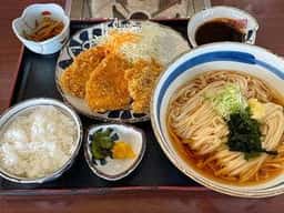 めん房本陣 鞍月店