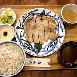 あんちすてーき とろろ 麦めし 豚楽亭 寺田町駅前店