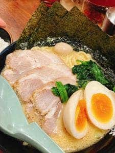 横浜家系ラーメン 極味家 大倉山店