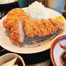 とんかつまぁるまる